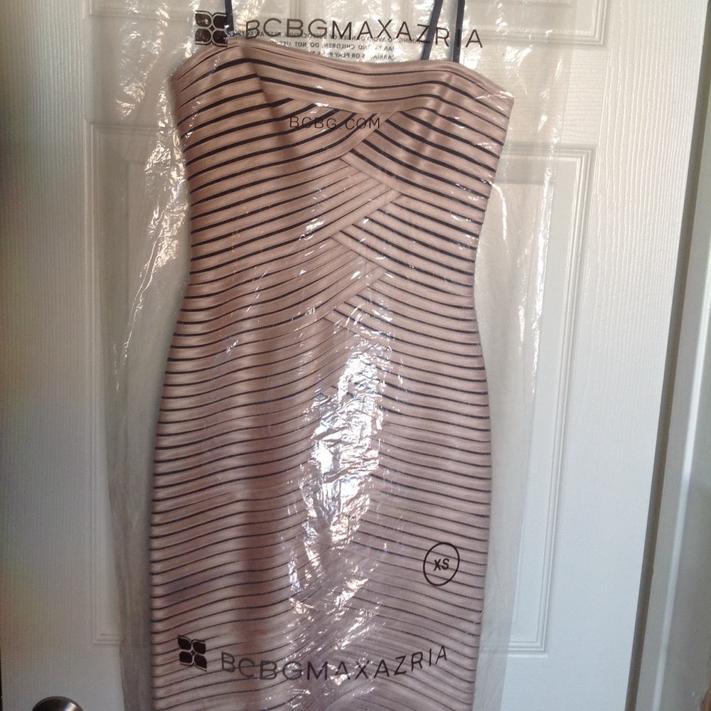 BCBGMAXAZRIA Beverly Strapless Dress NEW | Size: 2 - Picture 4 of 4